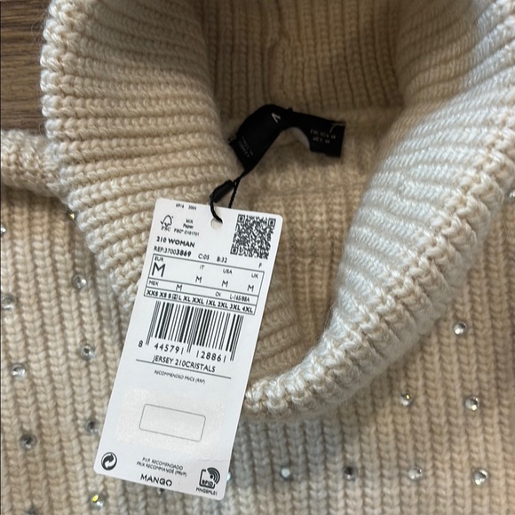 Mango Women's Size M Cream Oversized Sweater Crystal Embellished Detail NWT - Picture 3 of 7